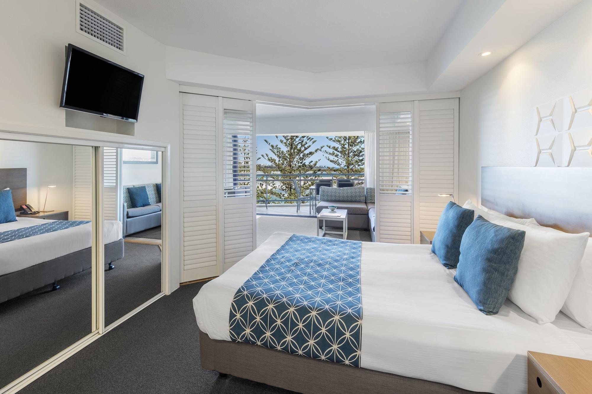 Ramada Resort By Wyndham Golden Beach Caloundra Exteriör bild
