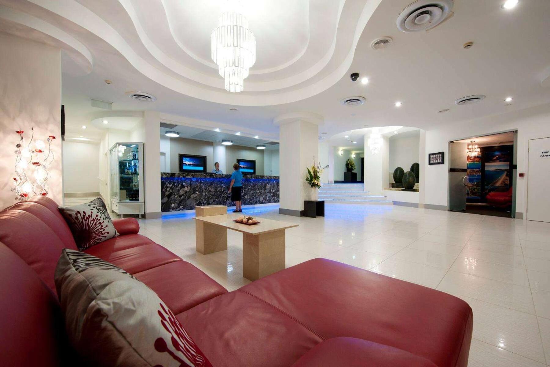 Ramada Resort By Wyndham Golden Beach Caloundra Exteriör bild