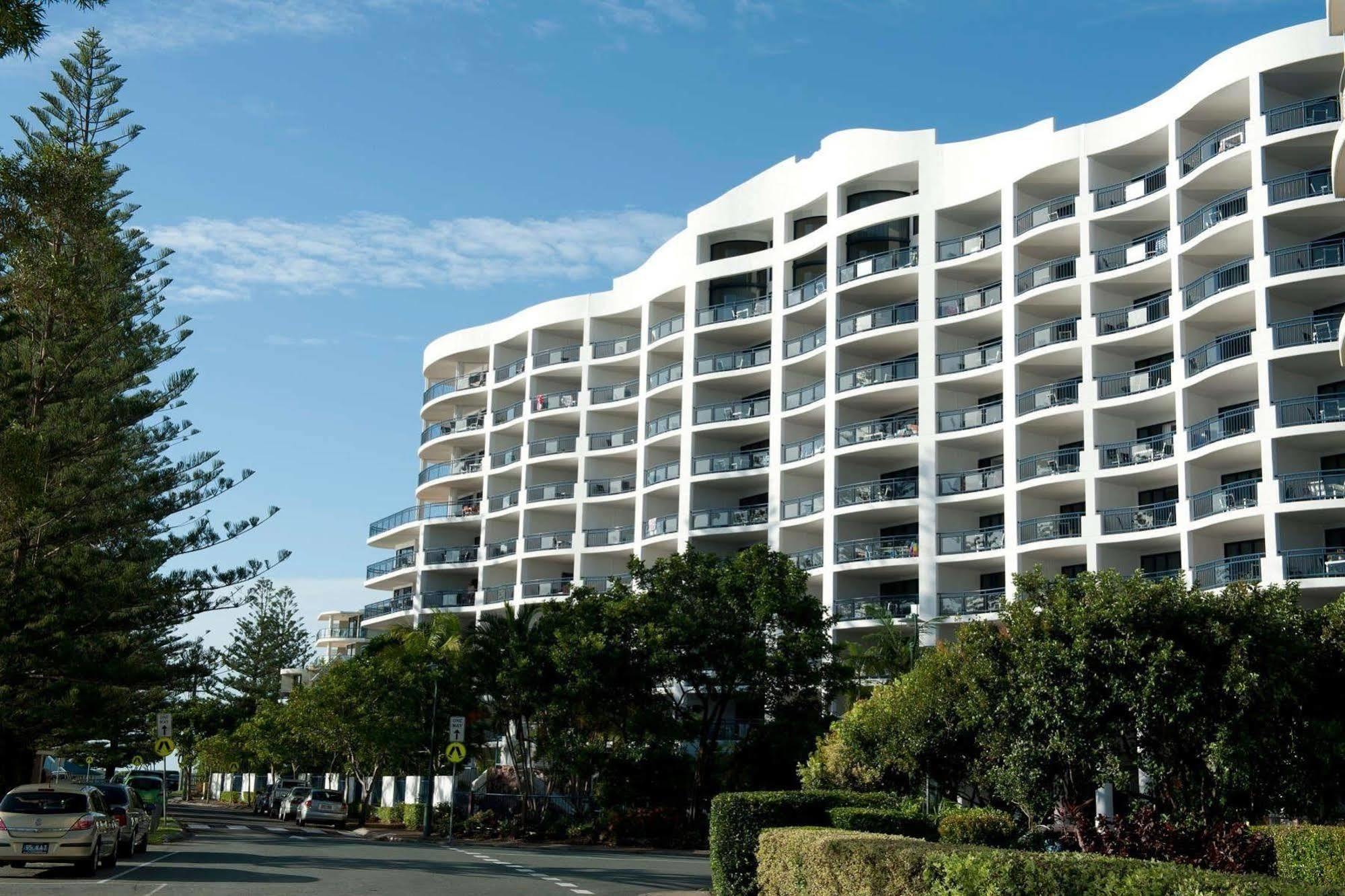 Ramada Resort By Wyndham Golden Beach Caloundra Exteriör bild