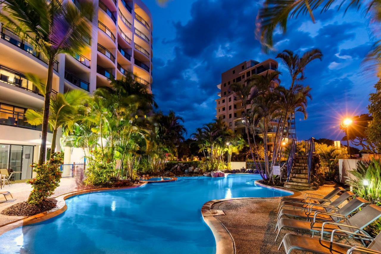 Ramada Resort By Wyndham Golden Beach Caloundra Exteriör bild